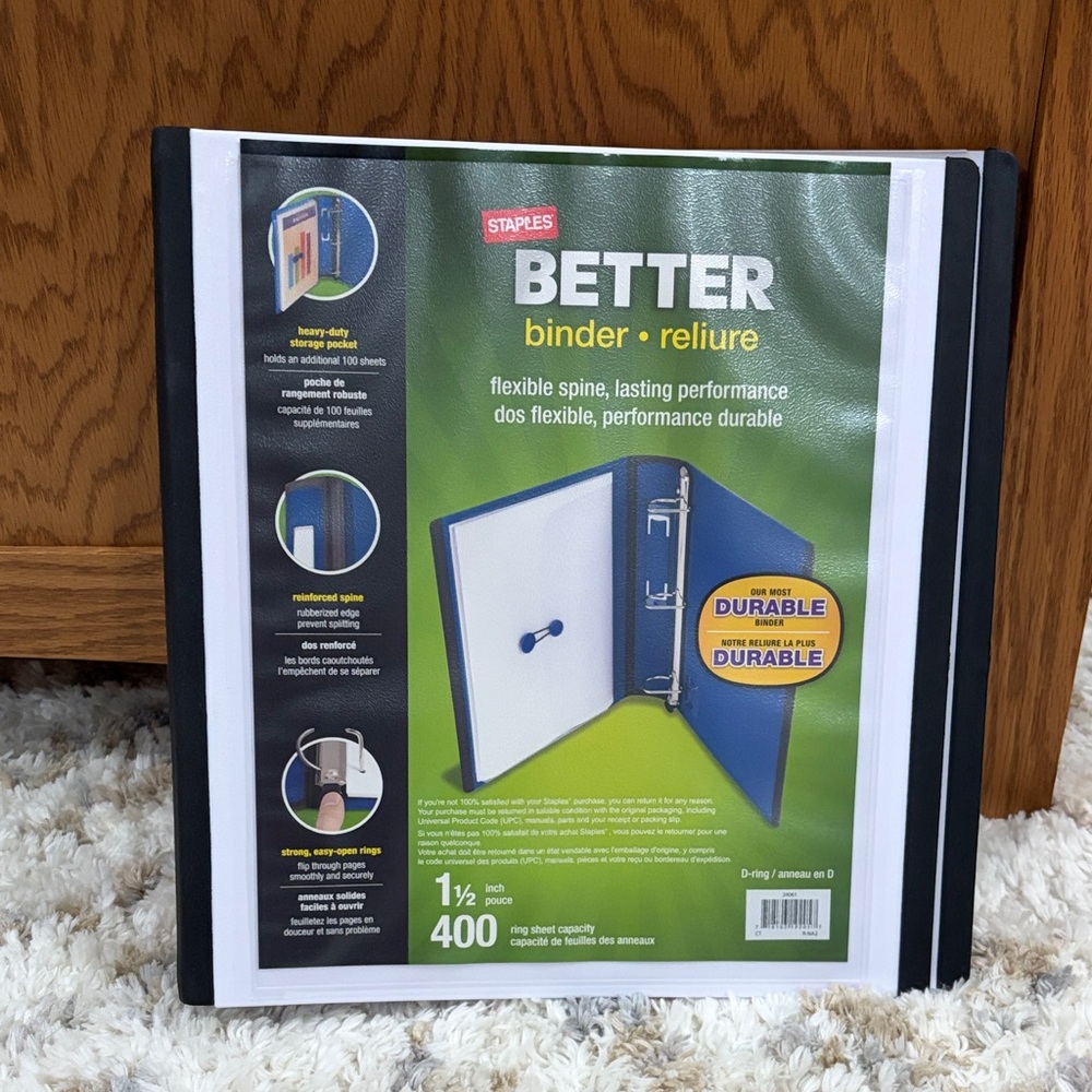 NWT Staple Black and White Flexible Binder